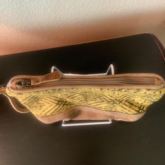 SALE NWOT “Myra Bag” Clutch/Cosmetic Bag 9”x 7” Canvas/Upholstery Recycled FIRM - Picture 7 of 14